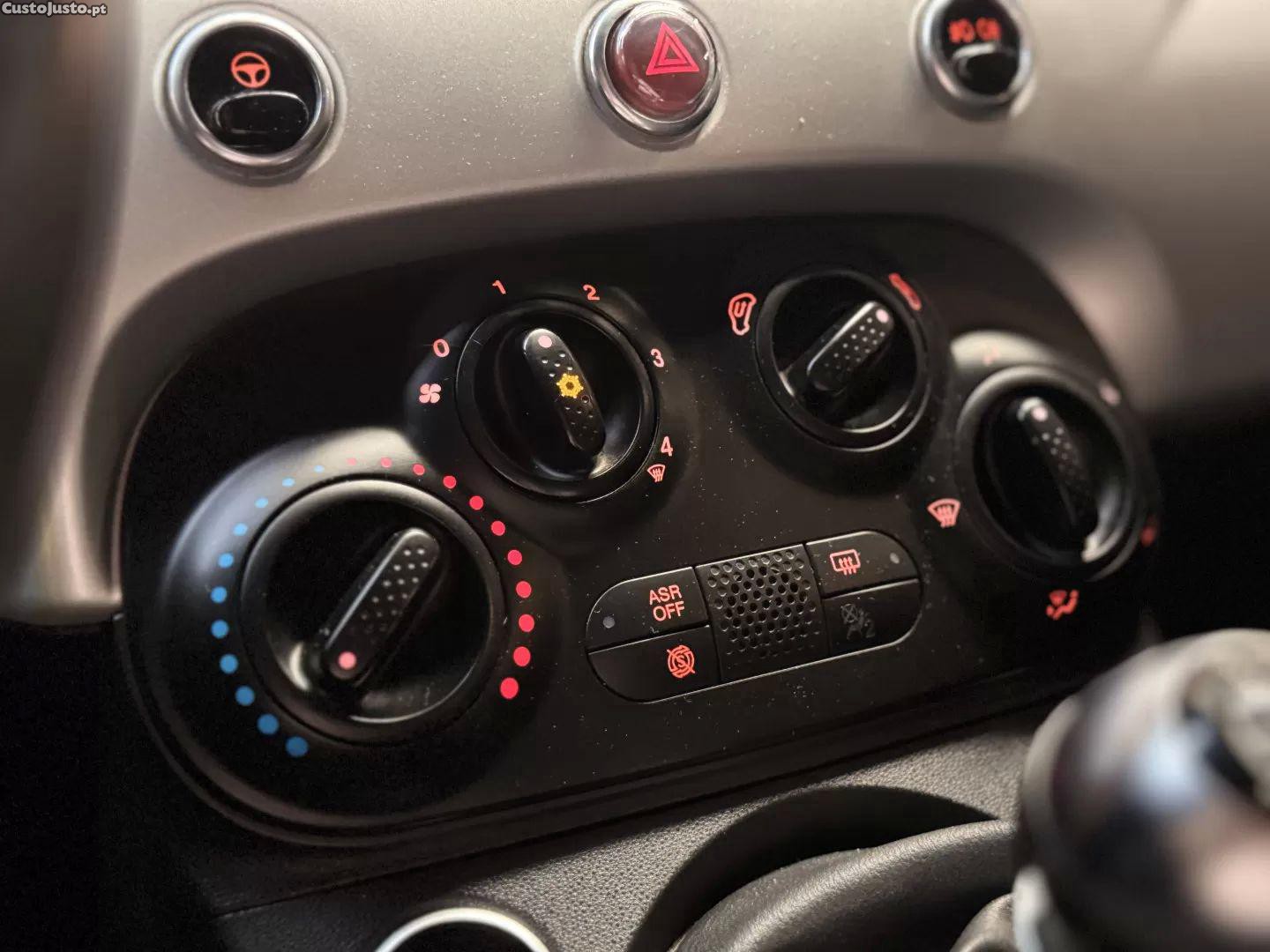 Fiat 500C 1.0 hybrid connect — fotografia 8