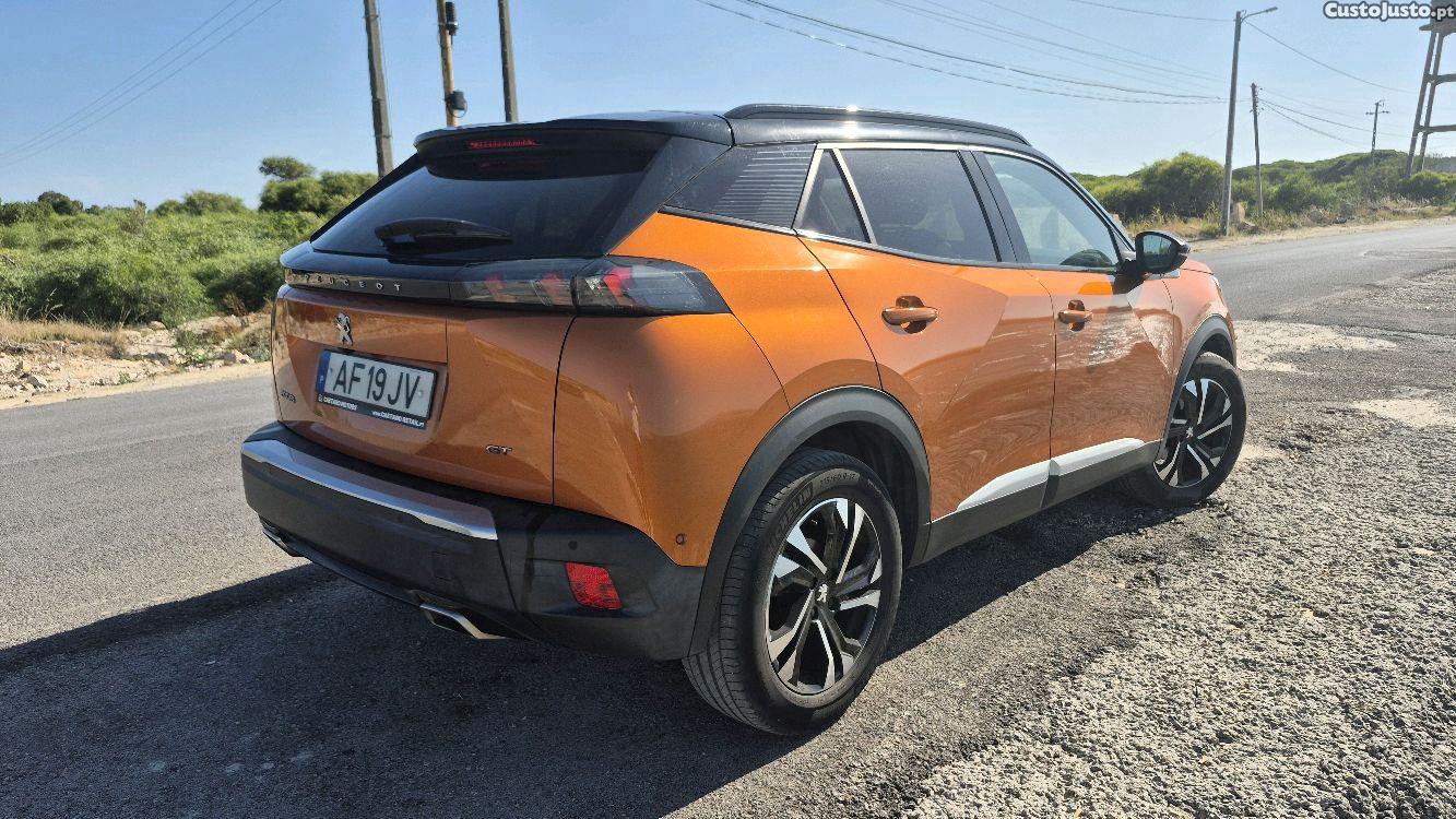 Peugeot 2008 GT — fotografia 9