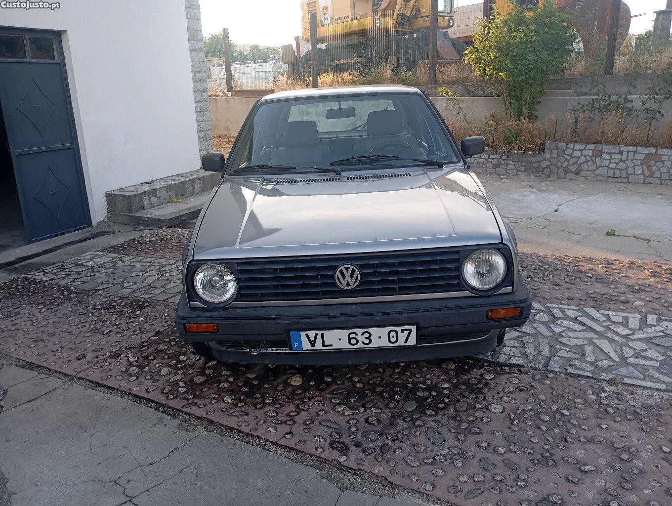 Volkswagen Golf 1.3 — fotografia 9