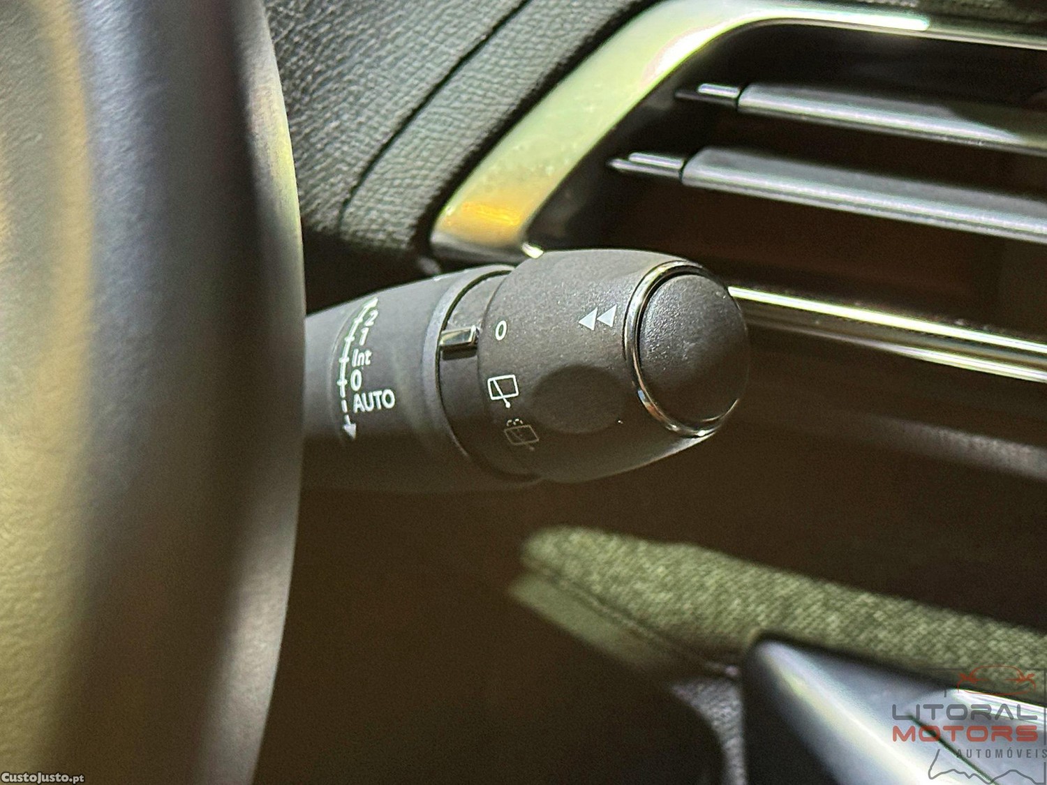 Peugeot 3008 1.2 PureTech Allure Pack EAT8 — fotografia 2