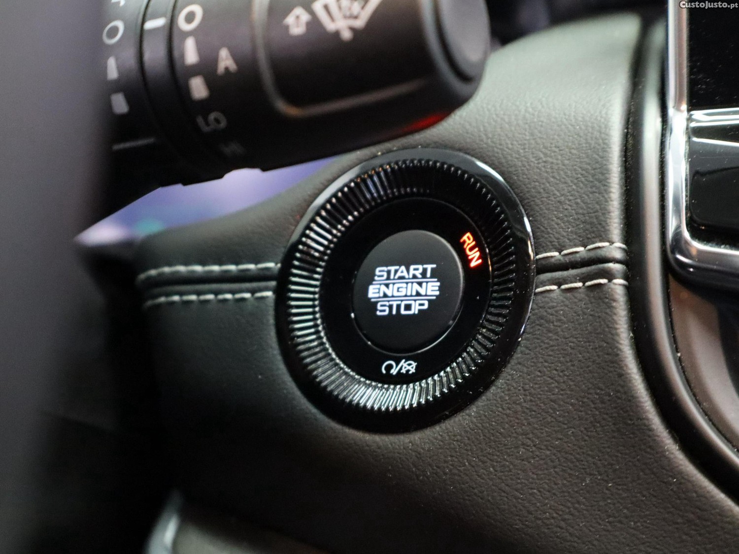 Jeep Compass 1.3 TG Limited — fotografia 2
