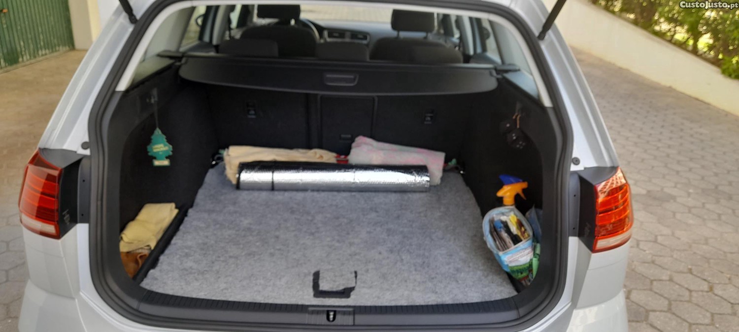 Volkswagen Golf 1.6 TDI — fotografia 5