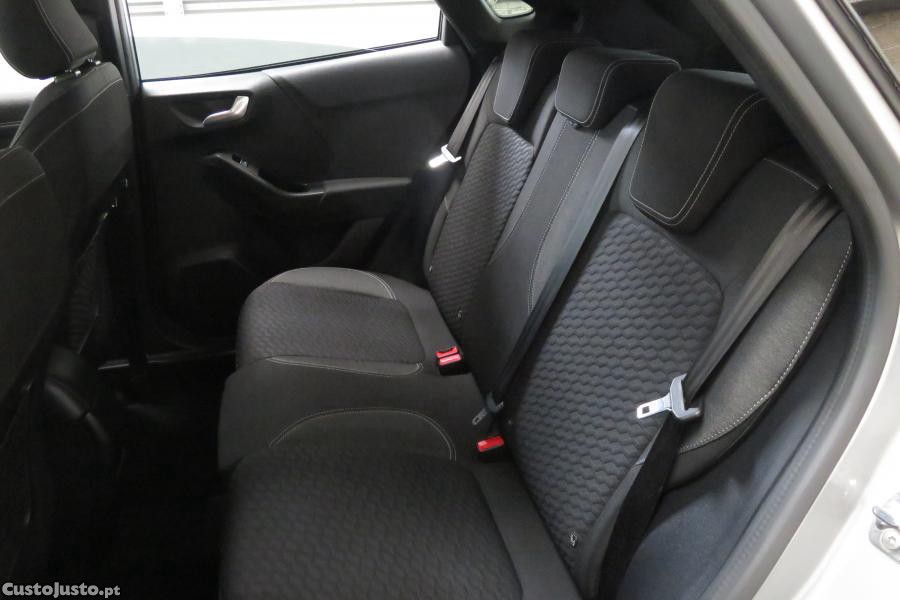 Ford Puma 1.0 EcoBoost MHEV Ti — fotografia 8