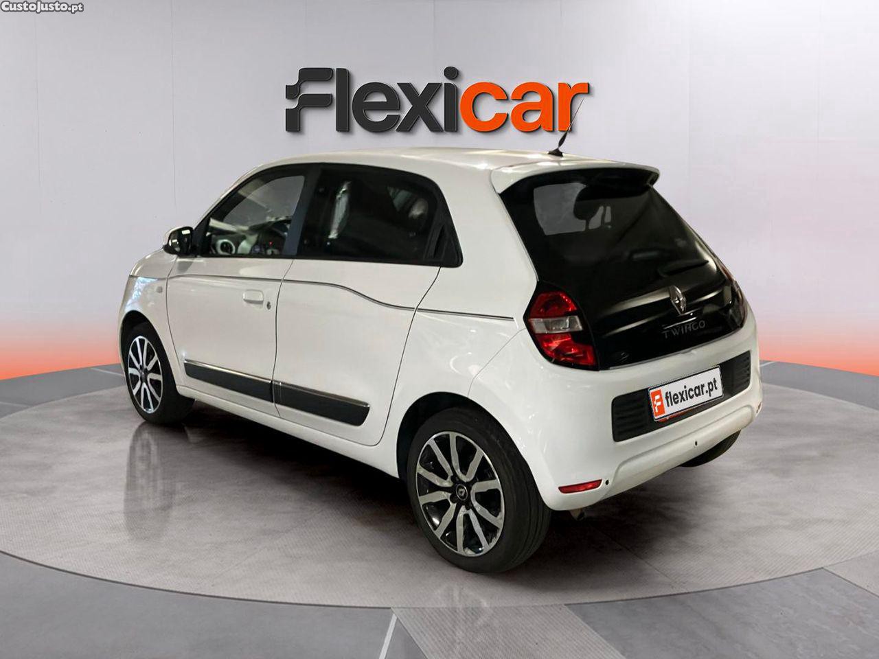 Renault Twingo 1.0 SCe Dynamique — fotografia 20