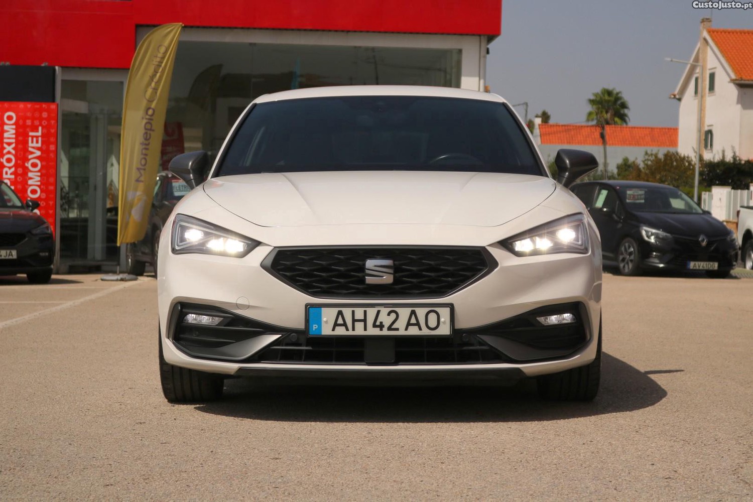Seat Leon 1.0 TSI FR 110cv - 21 foto 5