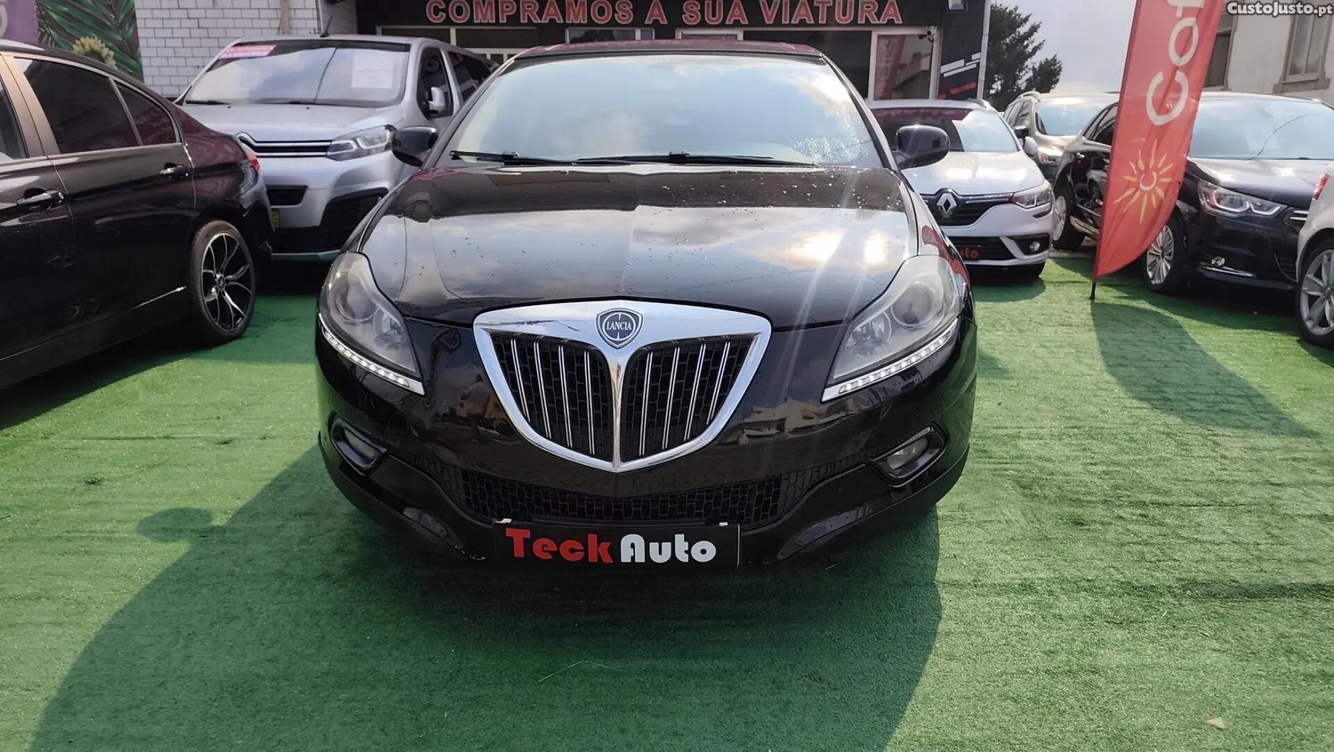 Lancia Delta 1.6 M-Jet Platinum — fotografia 23