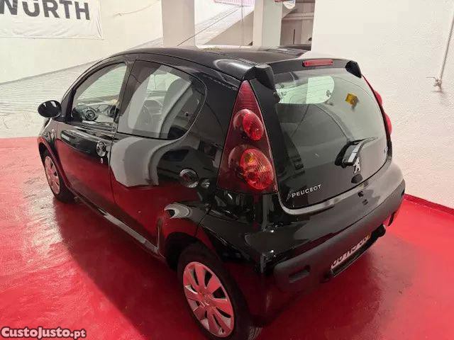 Peugeot 107 1.0 access — fotografia 14
