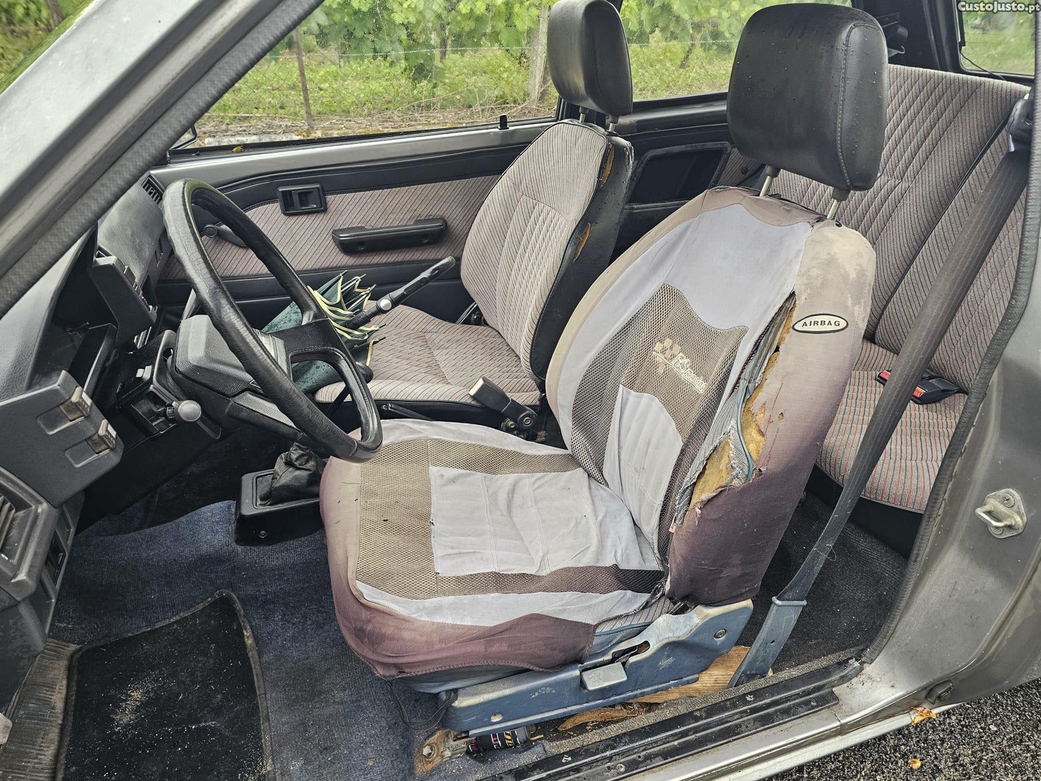 Toyota Starlet EP70 Diesel 5 Lugares — fotografia 7