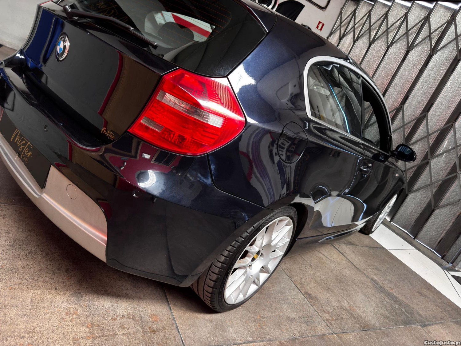 BMW 120 D LIMITED EDITION — fotografia 5