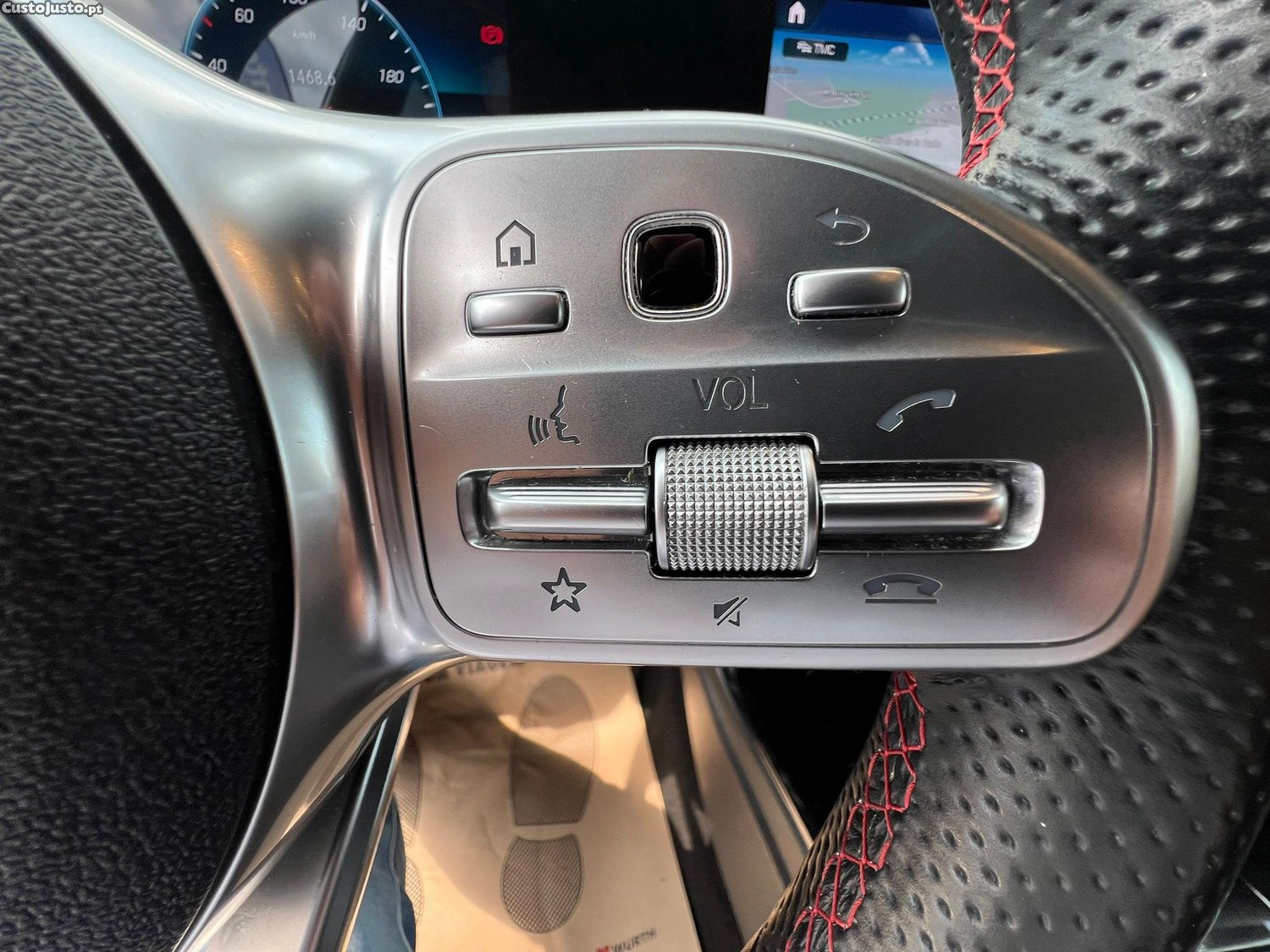 Mercedes-Benz A 200 d AMG Line Aut. — fotografia 4
