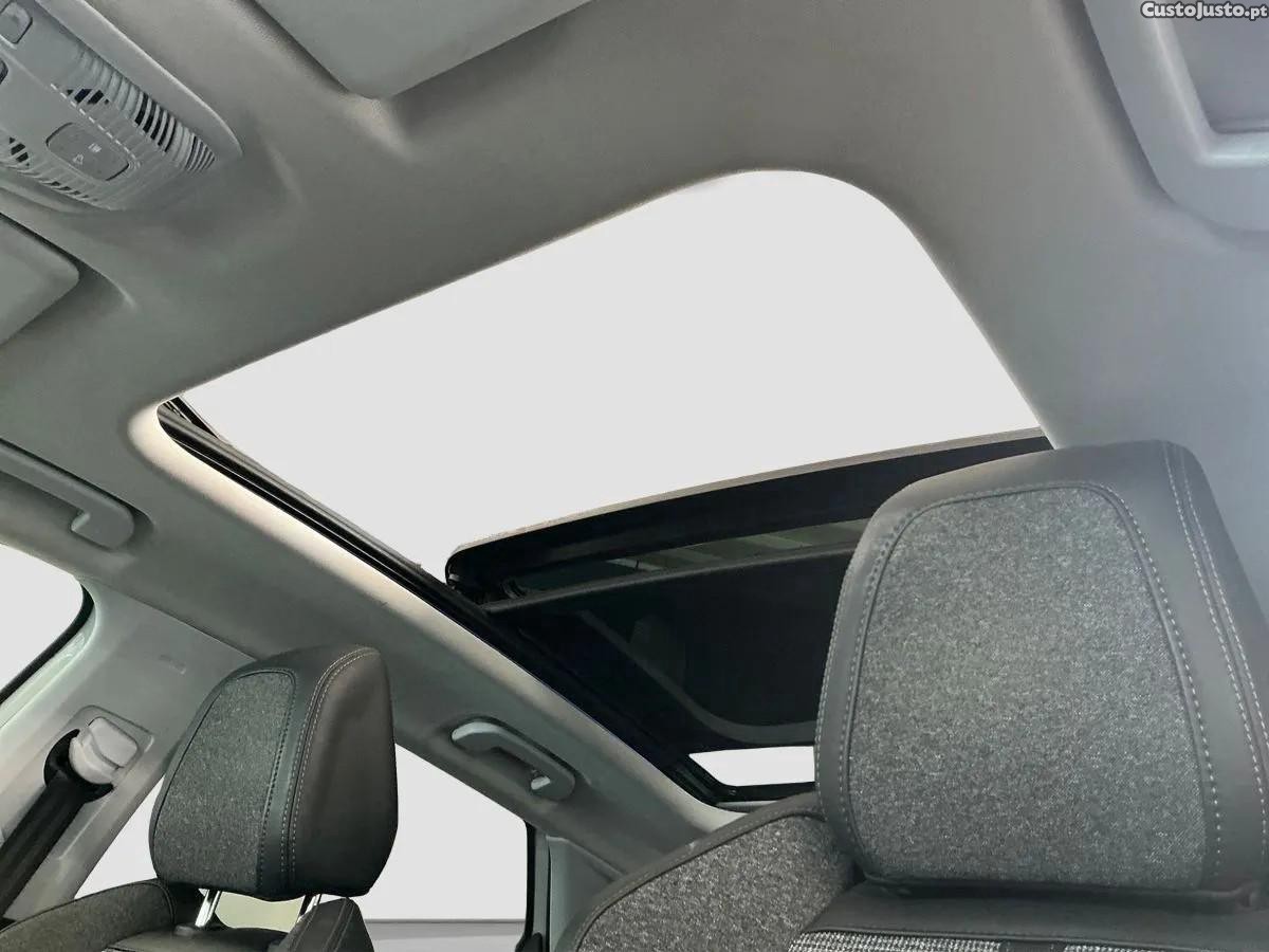 Peugeot 3008 1.2 PureTech Allure EAT8 — fotografia 4