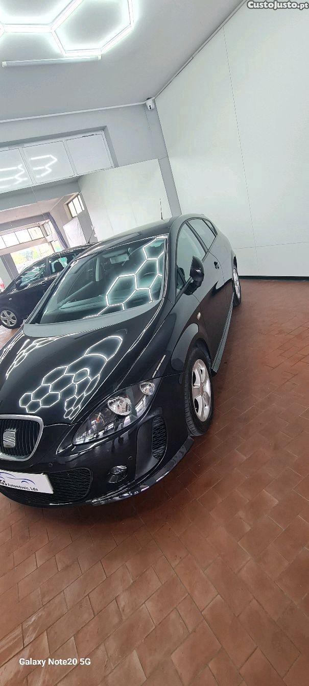 SEAT Leon 1.9tdi Sport — fotografia 8
