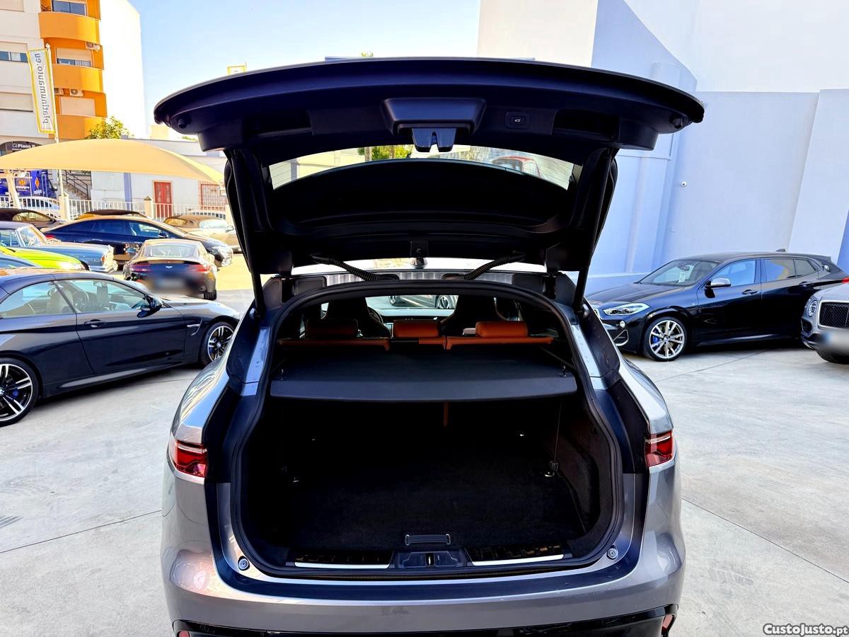 Jaguar F-Pace P400e R-Dynamic — fotografia 24