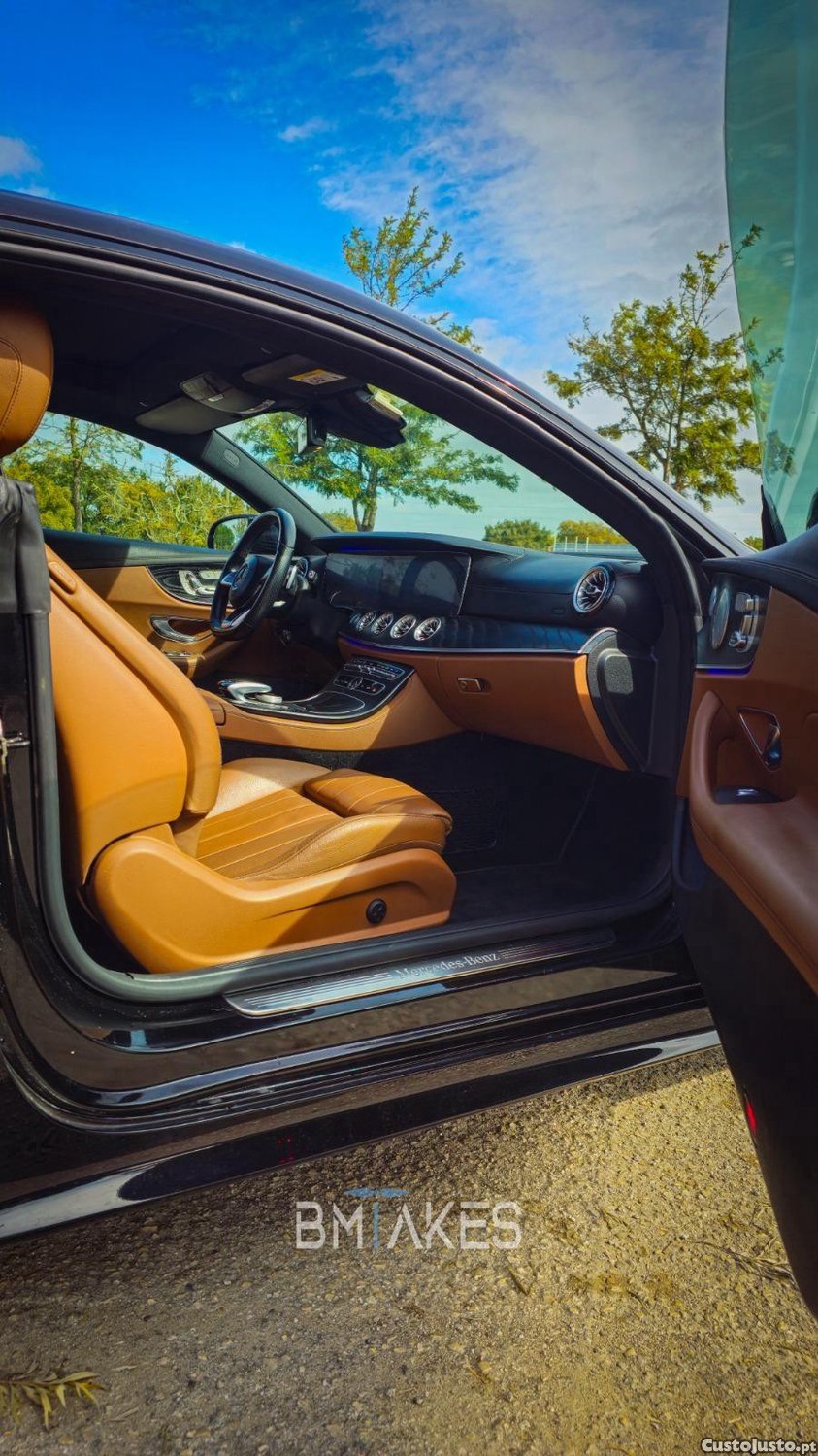 Mercedes-Benz E 220 Coupé 220 D 4Matic - 19 — photo 2