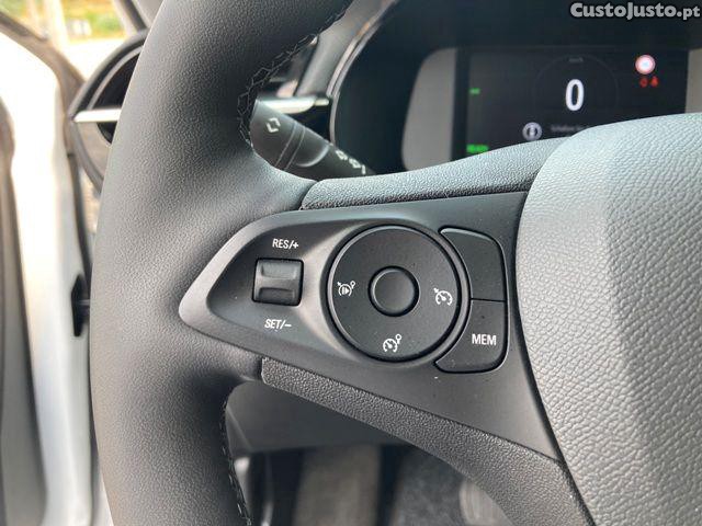 Opel Corsa Elegance — fotografia 16