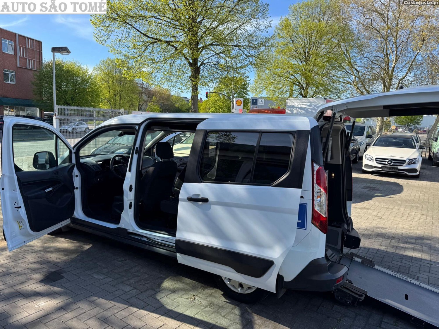 Ford Tourneo 1.5 Mobilidade Reduzida — fotografia 5