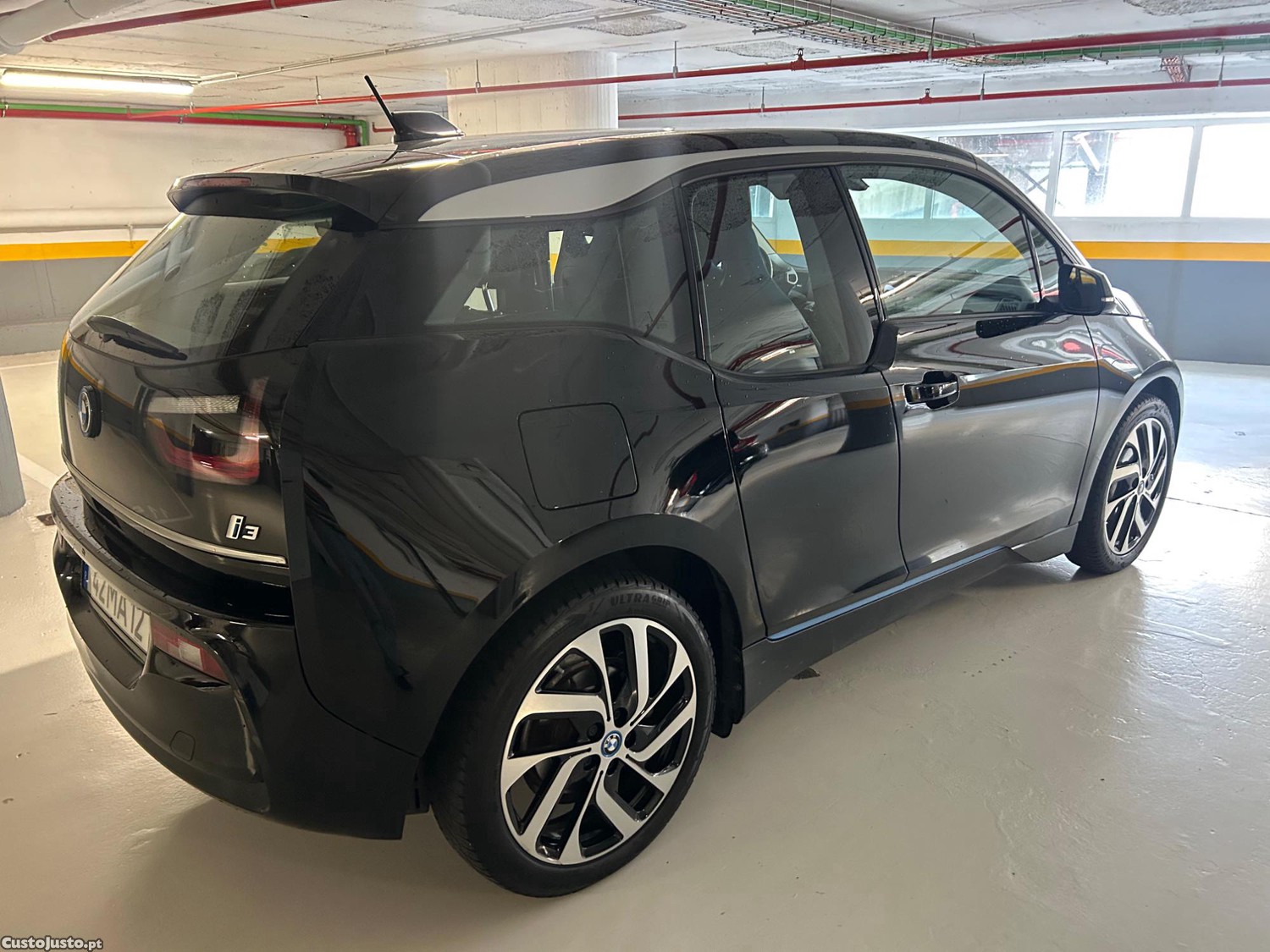 BMW i3 120Ah — fotografia 2