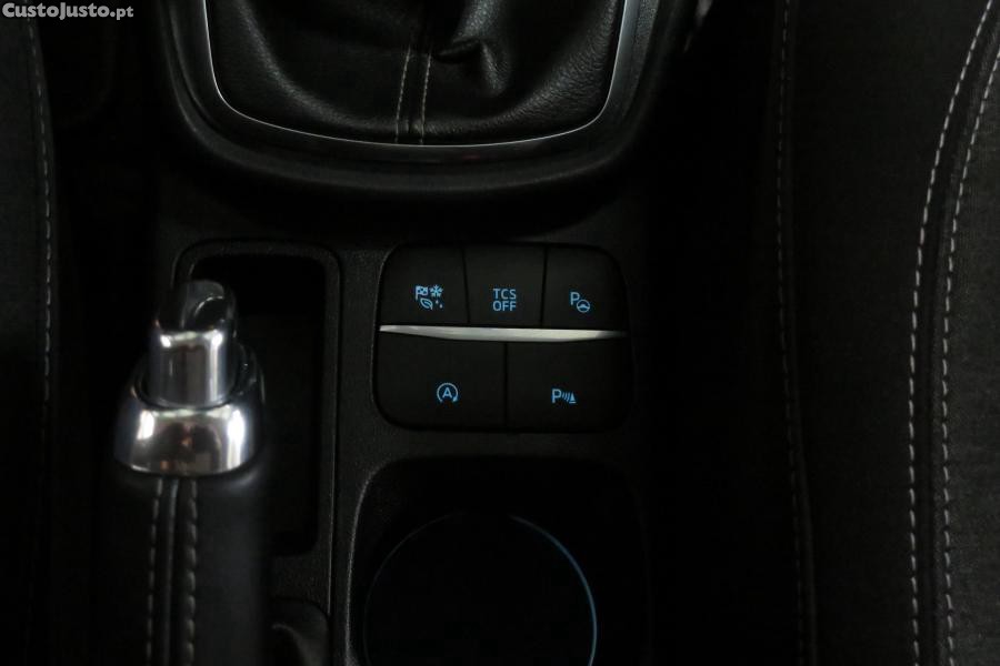 Ford Puma 1.0 EcoBoost MHEV Ti — fotografia 9