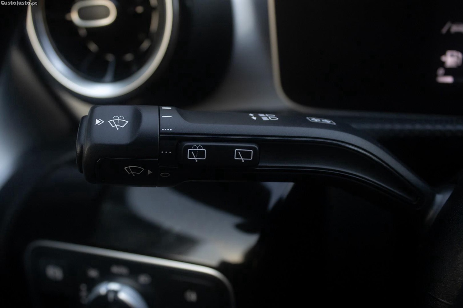 Mercedes-Benz A 180 d AMG Line Aut. — fotografia 8