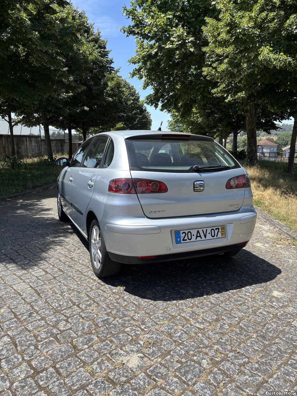 SEAT Ibiza 1.4 tdi — fotografia 7