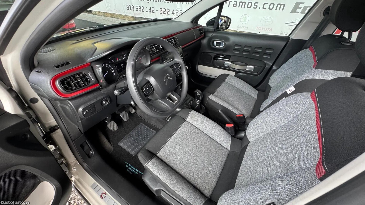 Citroën C3 1.2 PureTech C-Series — fotografia 18
