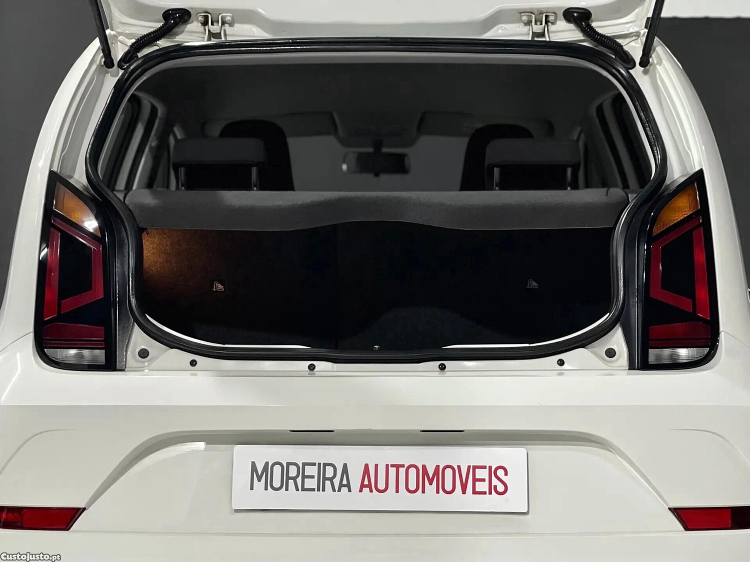 Volkswagen Up! 1.0 BMT Move — fotografia 3