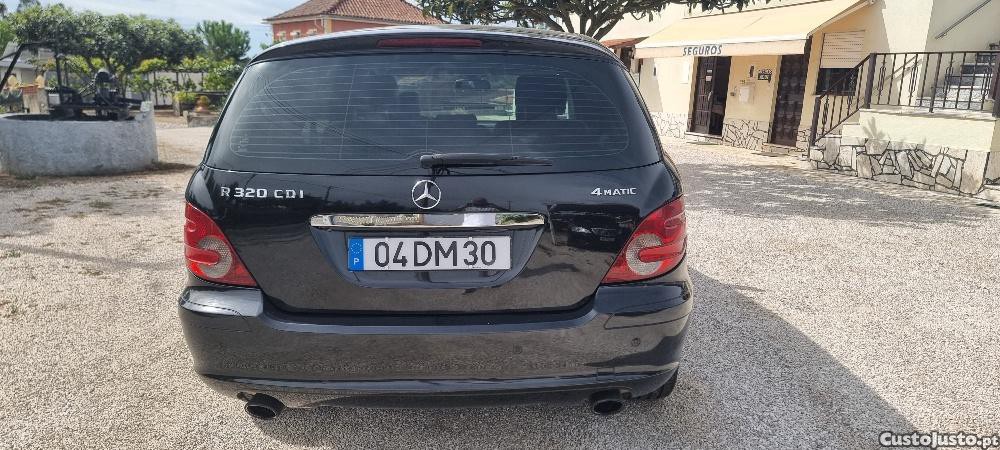 Mercedes-Benz R 320 CDI — fotografia 4