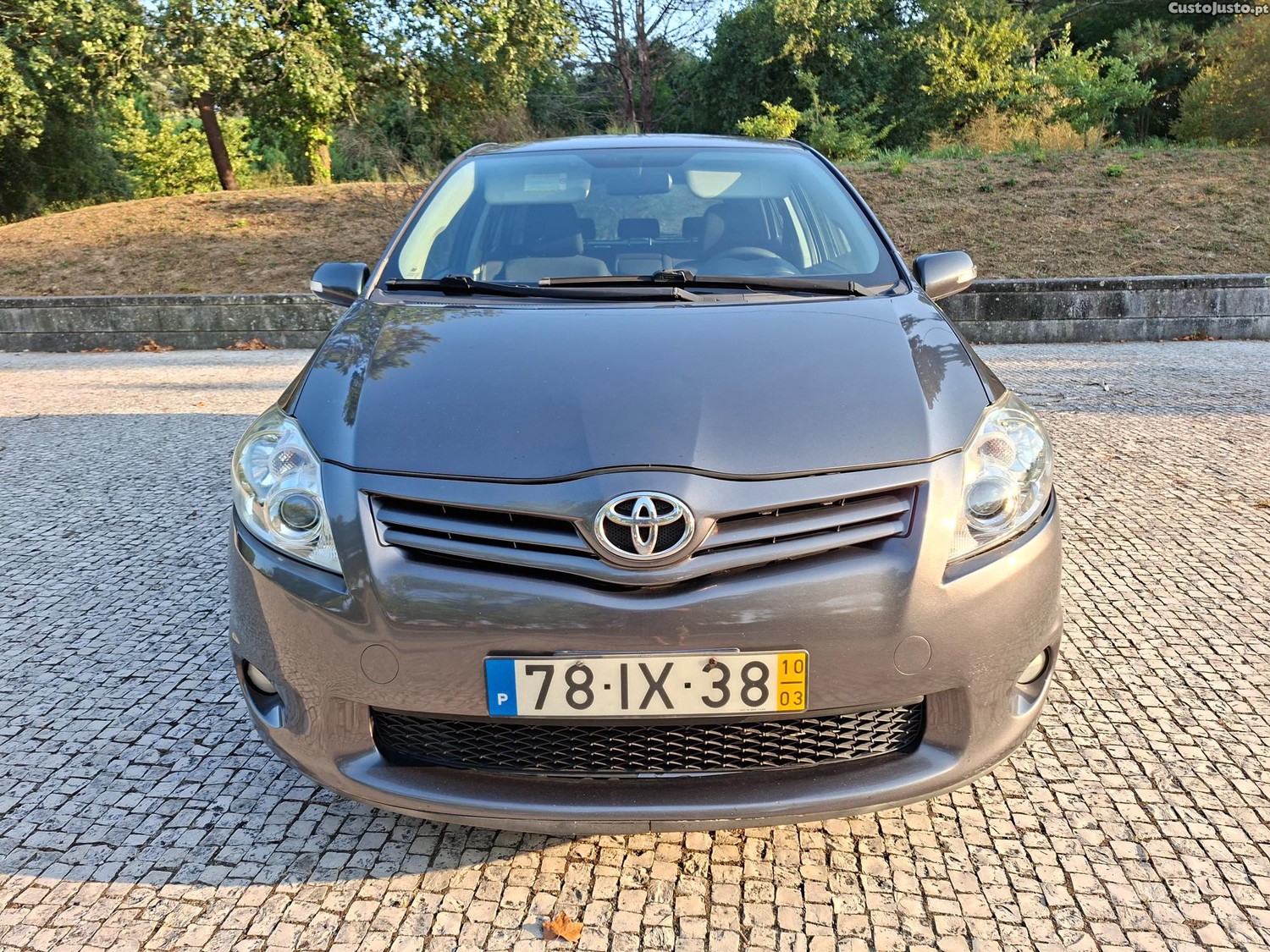 Toyota Auris 1.4D-4D Impecável — fotografia 9