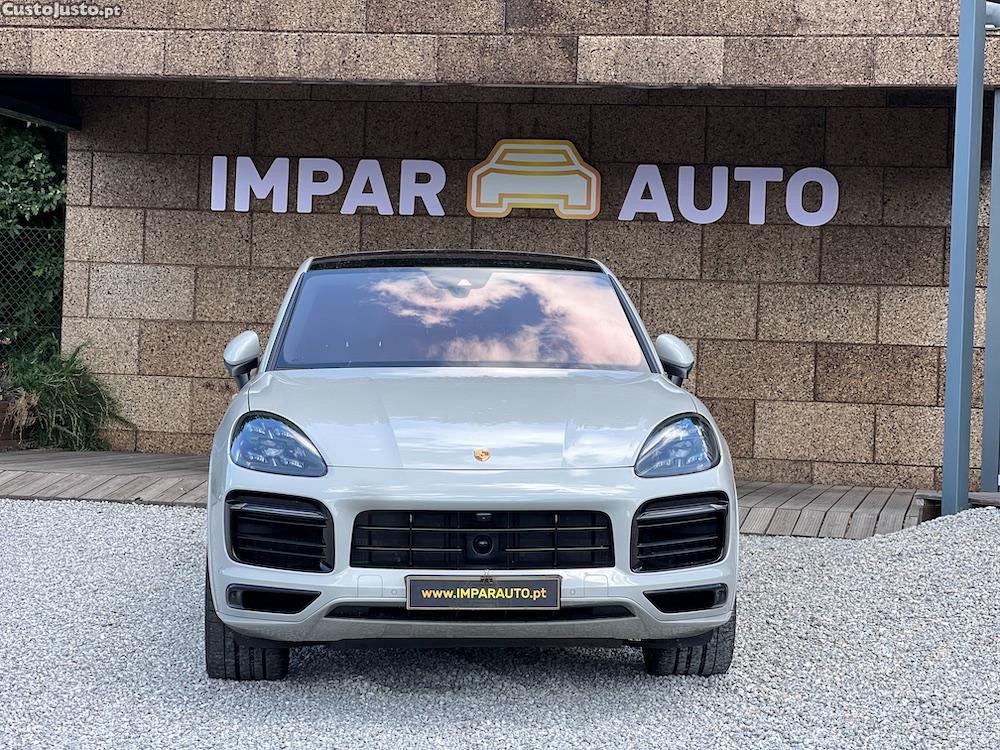 Porsche Cayenne E-Hybrid Pulg-in 462cv — fotografia 10