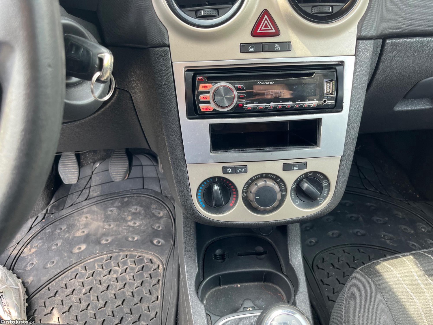 Opel Corsa — fotografia 3