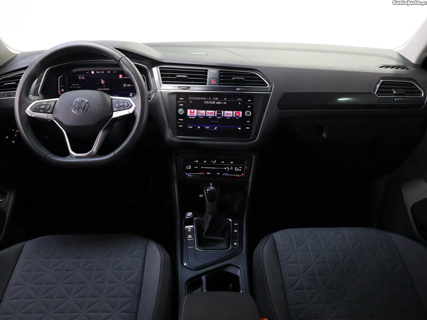 Volkswagen Tiguan 1.4 TSI eHybrid Life DSG — fotografia 13