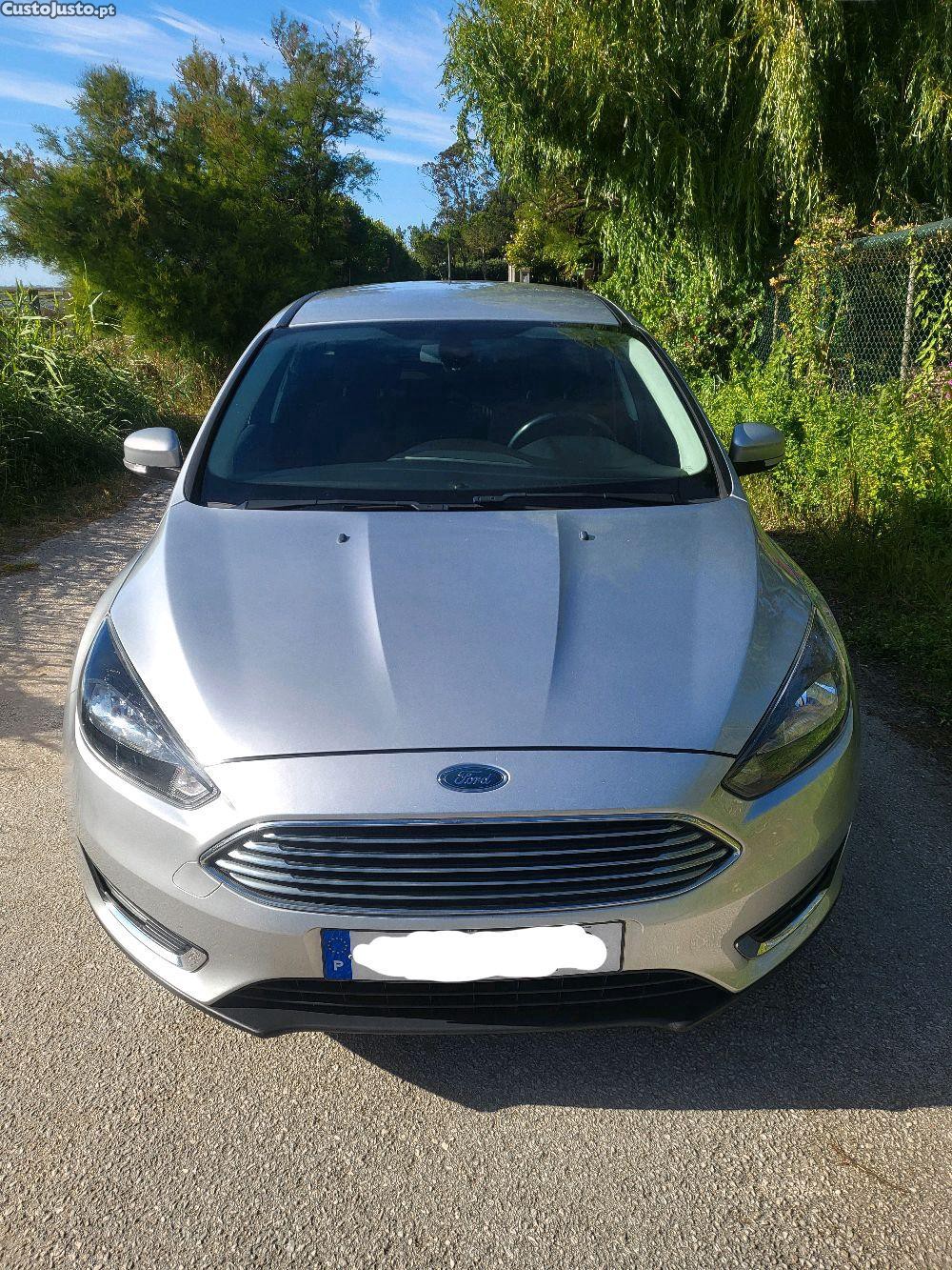 Ford Focus 1.5 TDCI Titanium - 17 foto 3