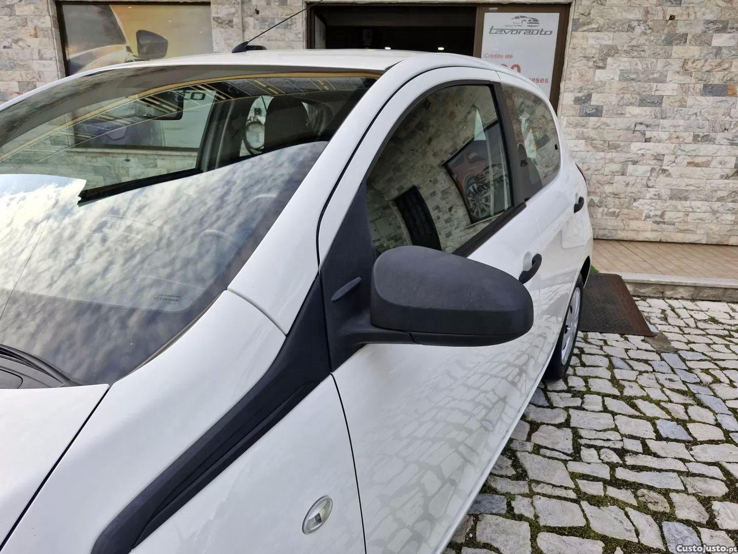 Peugeot 108 1.0 e-vti active — fotografia 9