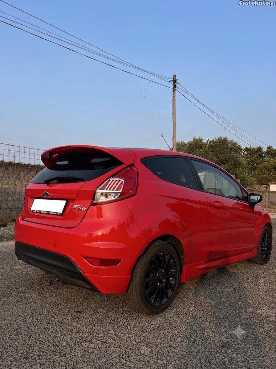 Ford Fiesta 1.0 ecoboost 140cv — fotografia 6