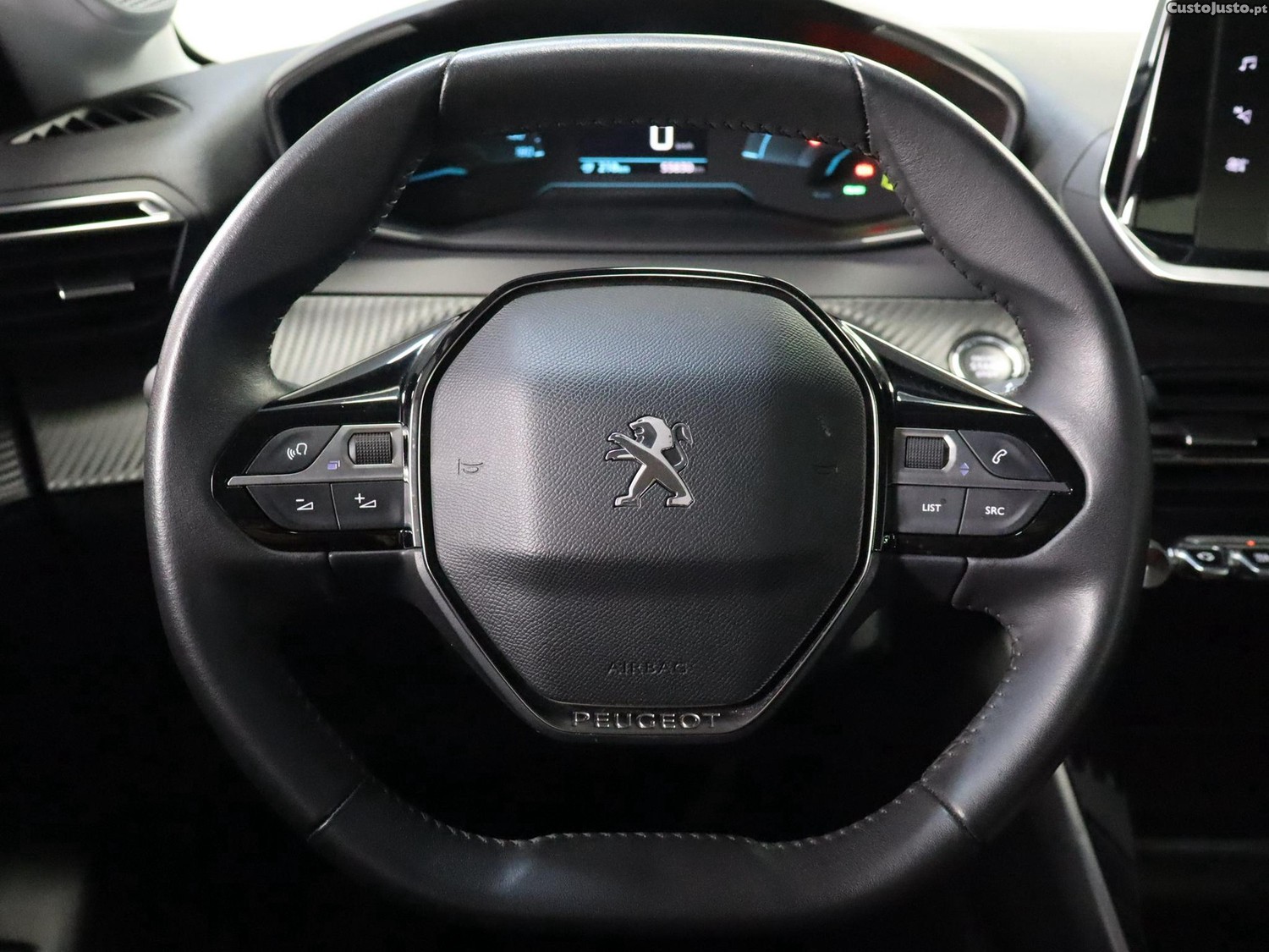 Peugeot 208 50 kWh Active — fotografia 10