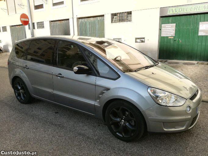 Ford S-Max 2.0 TDCI 140cv — fotografia 4
