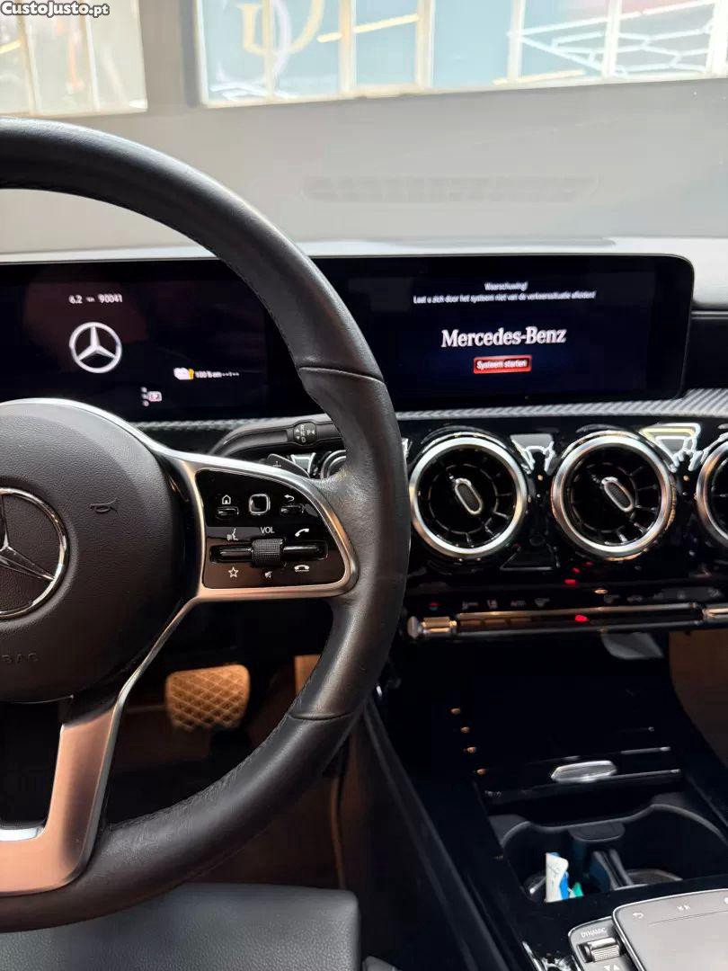 Mercedes-Benz CLA 250 E shooting brake progressive — fotografia 12