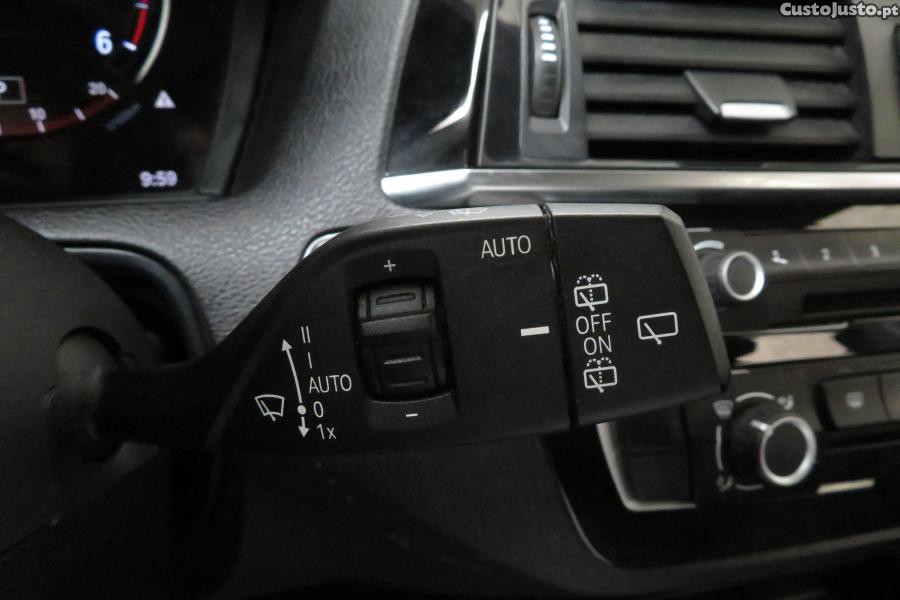 BMW 116 d EDynamics Line Spo — fotografia 12
