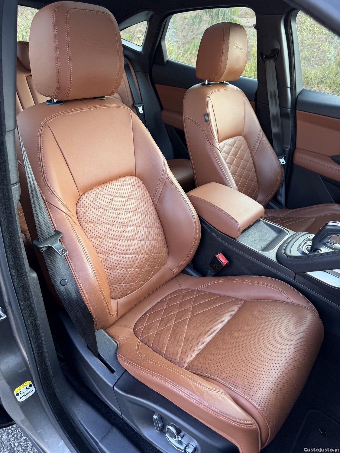 Jaguar E-Pace P250 AWD 56mil kms Nacional — fotografia 6