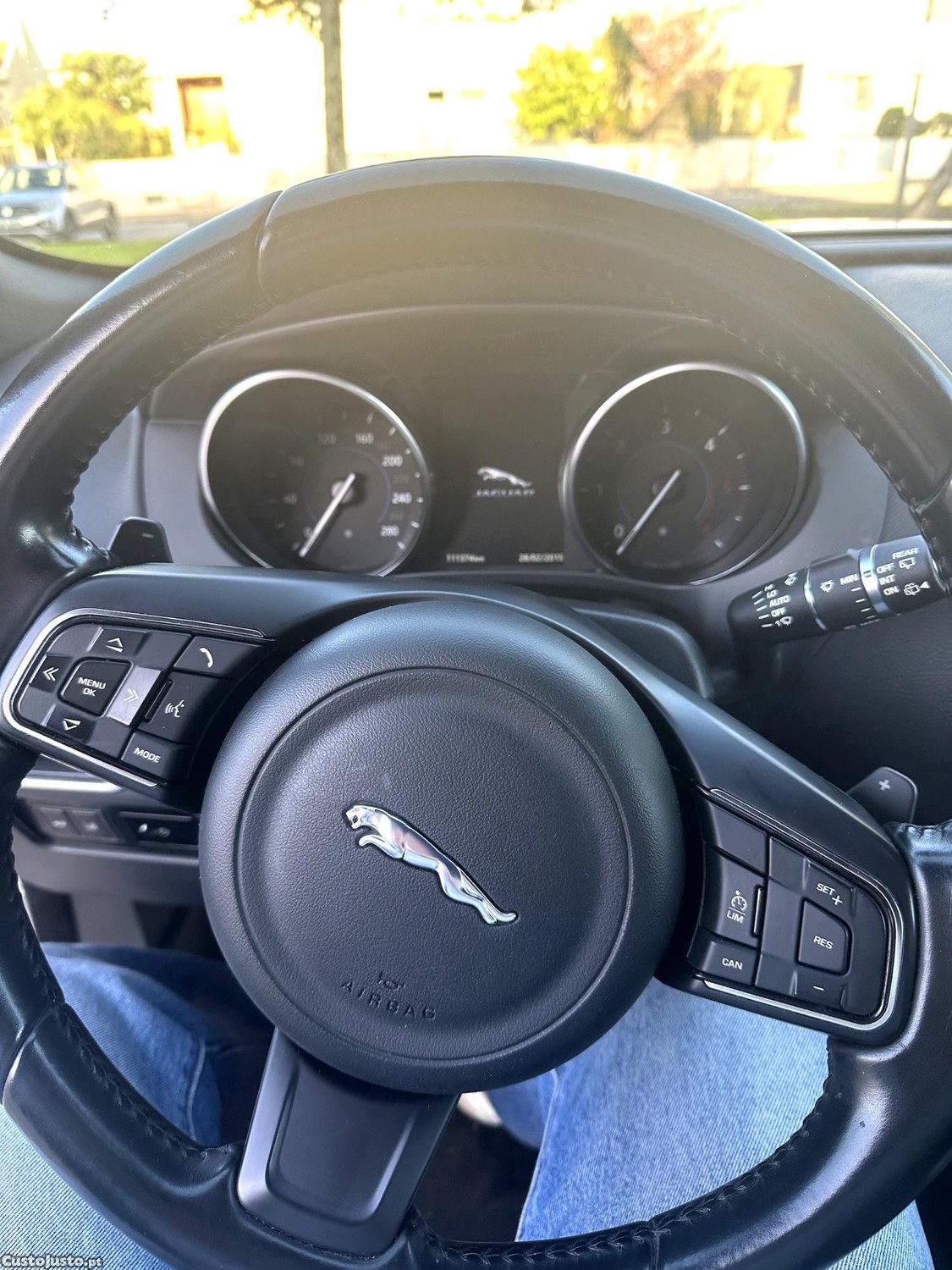Jaguar F-Pace 20d AWD Aut. Prestige — fotografia 2