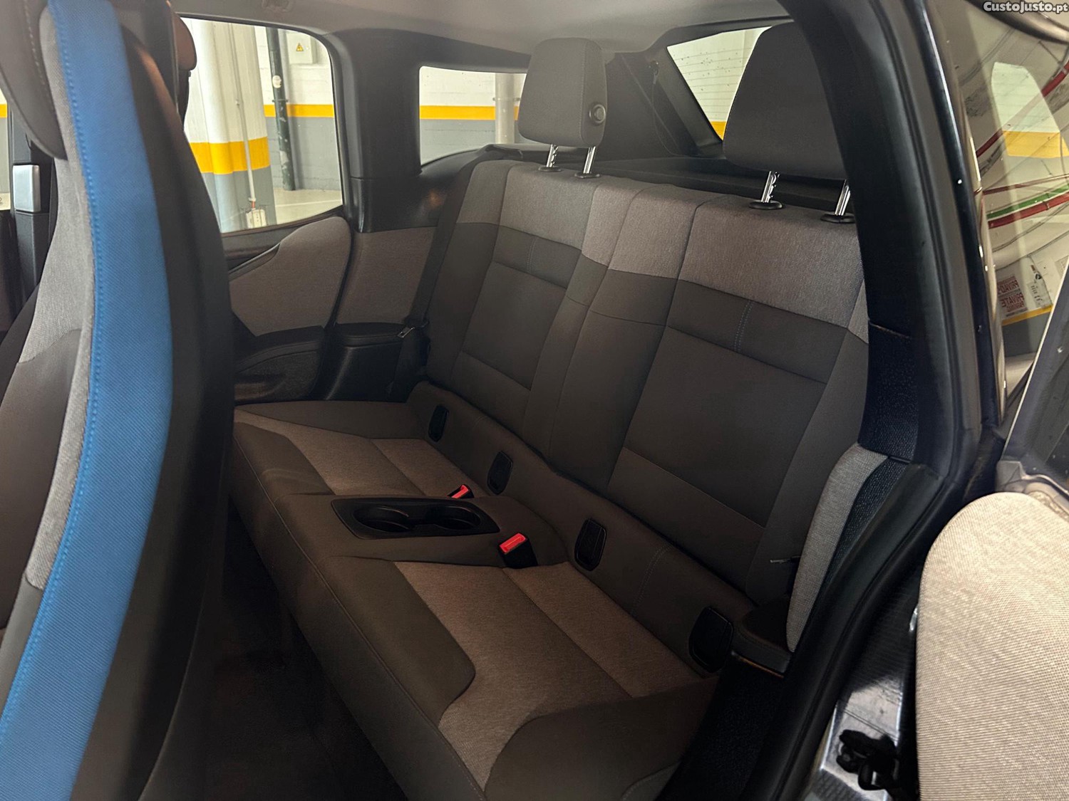 BMW i3 120Ah — fotografia 7