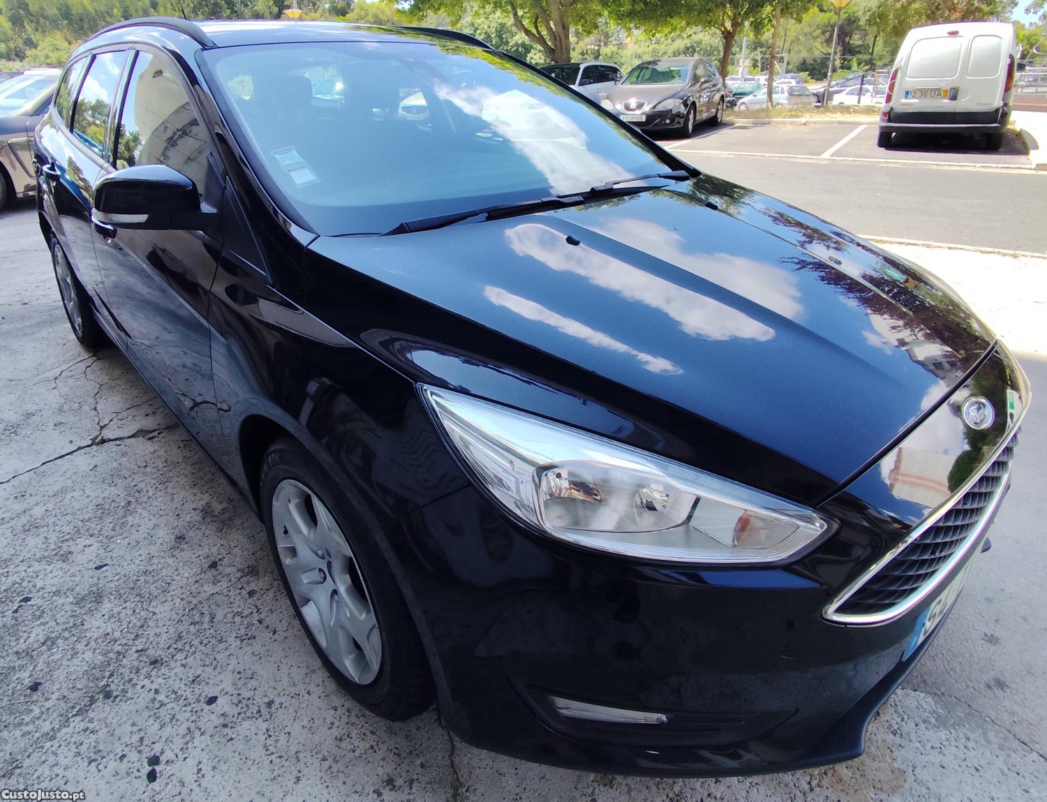 Ford Focus 1.0 gasolina — fotografia 6