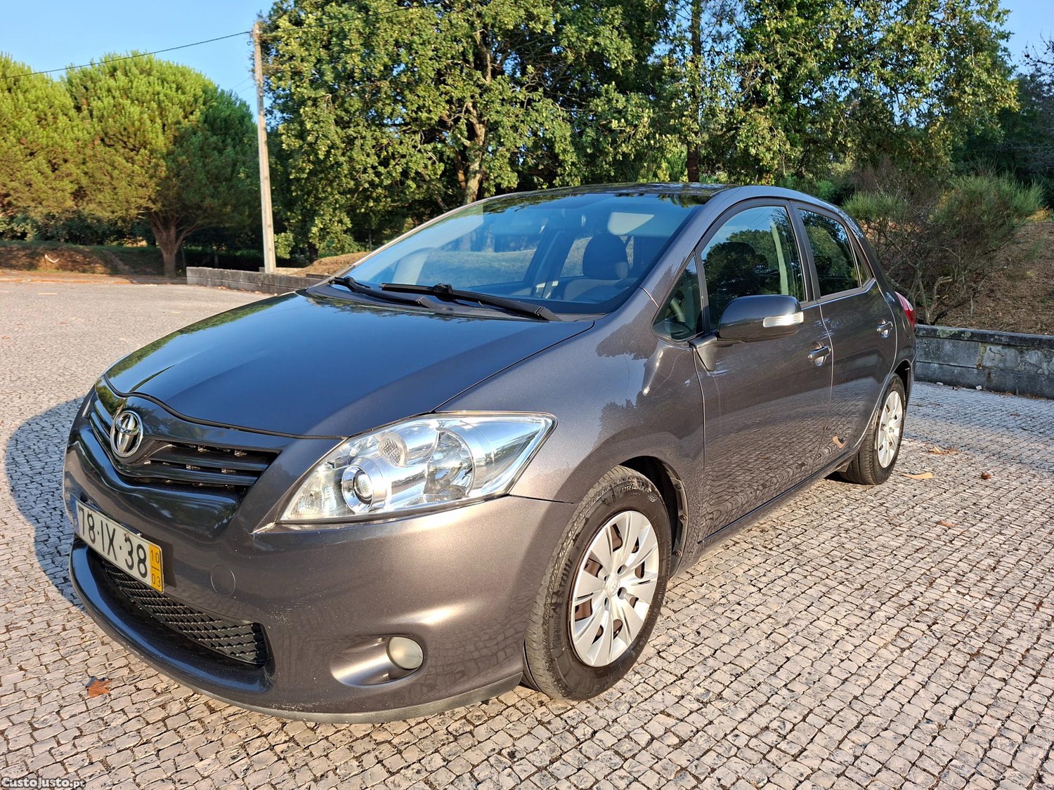 Toyota Auris 1.4D-4D Impecável — fotografia 8
