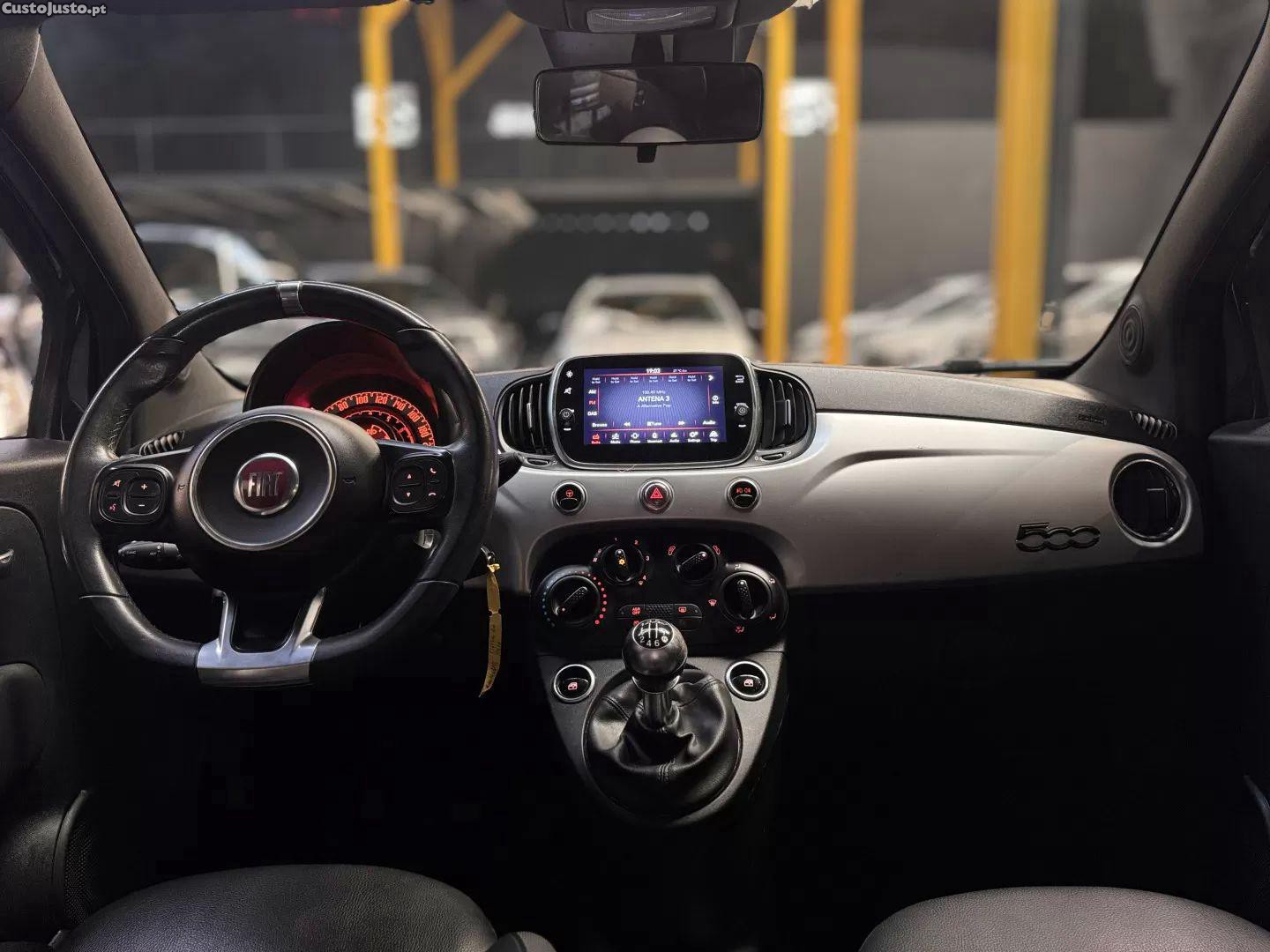 Fiat 500C 1.0 hybrid connect — fotografia 14