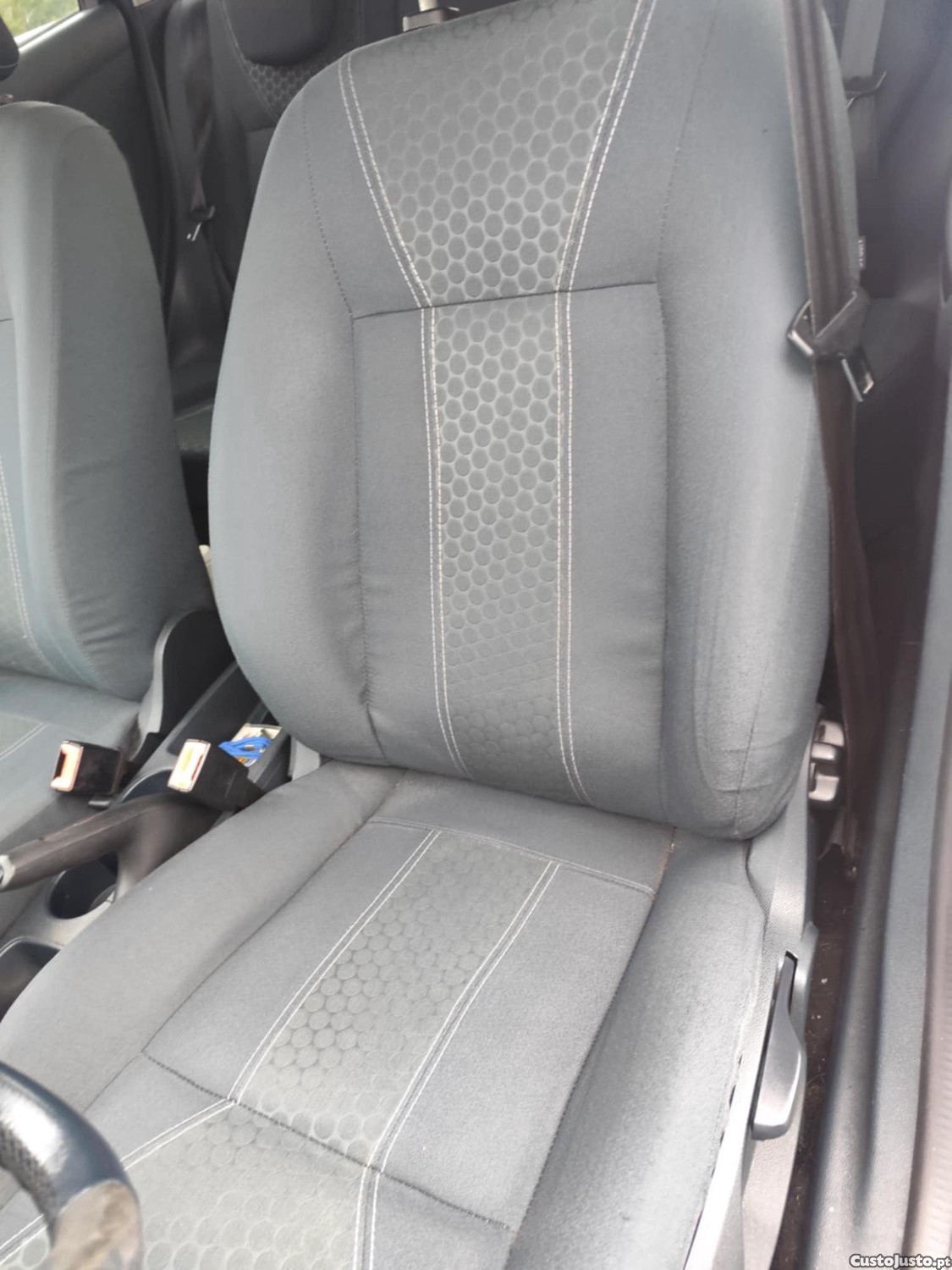 Ford Fiesta Titanium 1600 TDCI — fotografia 5
