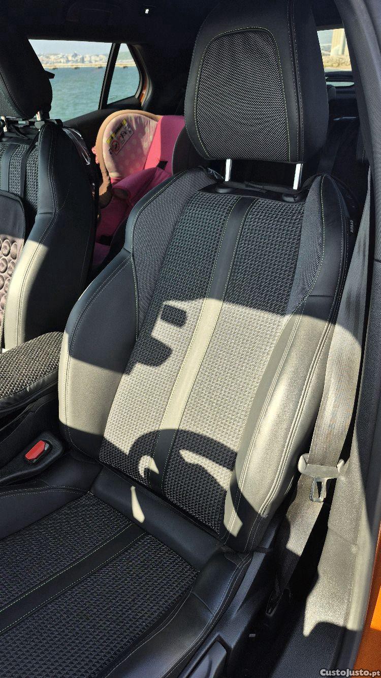 Peugeot 2008 GT — fotografia 6