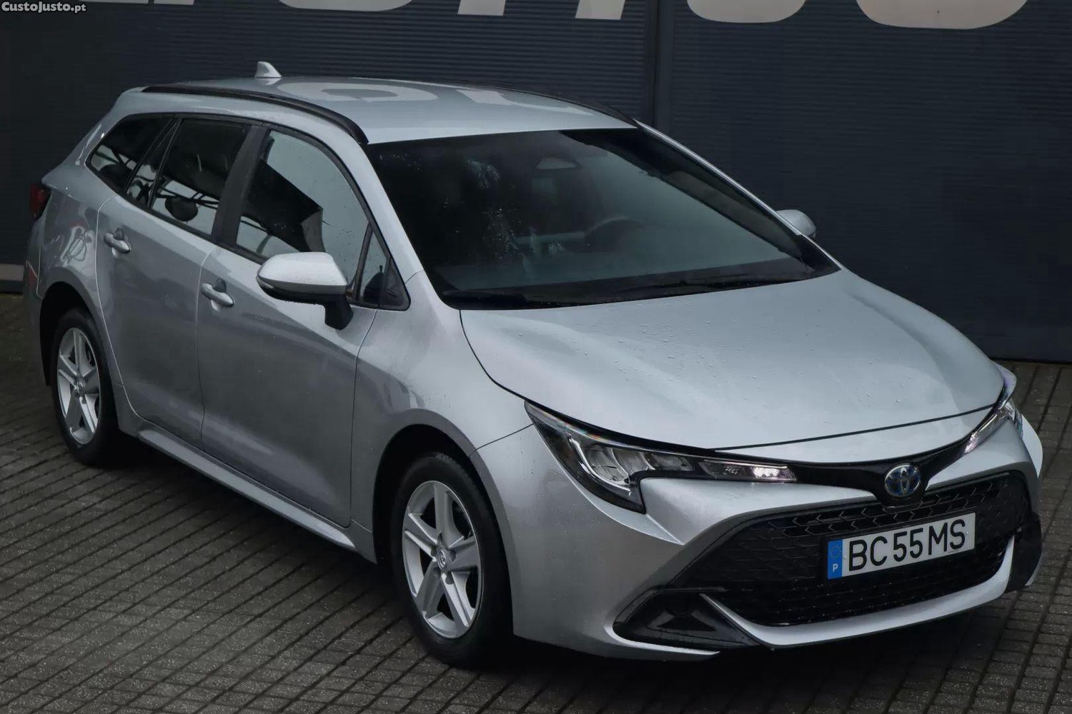 Toyota Corolla sport touring — fotografia 14