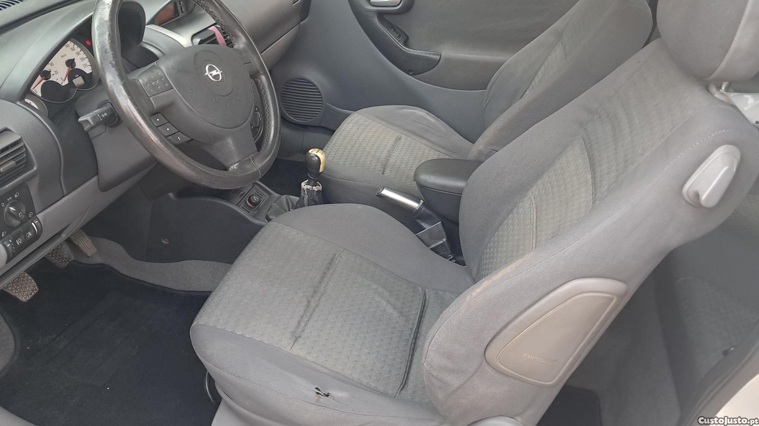 Opel Corsa 1.2 — fotografia 3