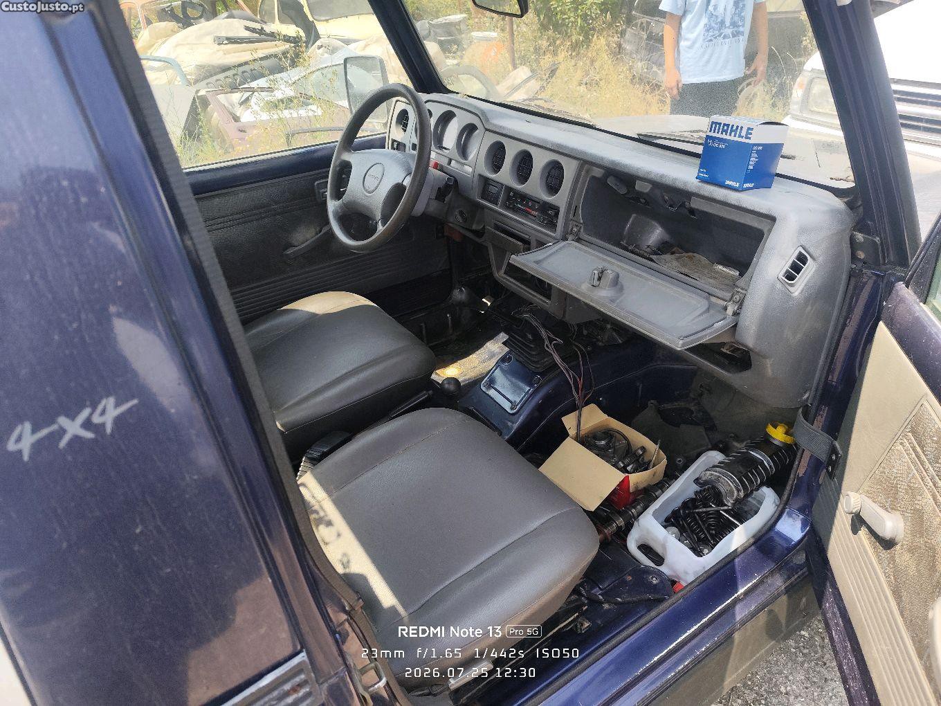 Suzuki Samurai pick up — fotografia 7