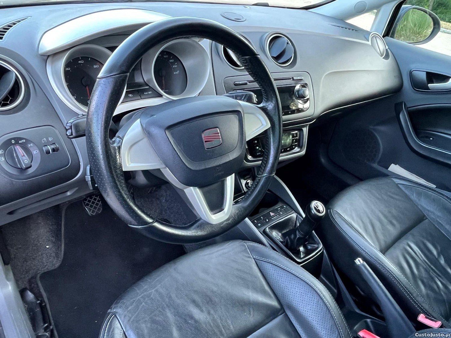 SEAT Ibiza ST 1.2 TDI Style — fotografia 8